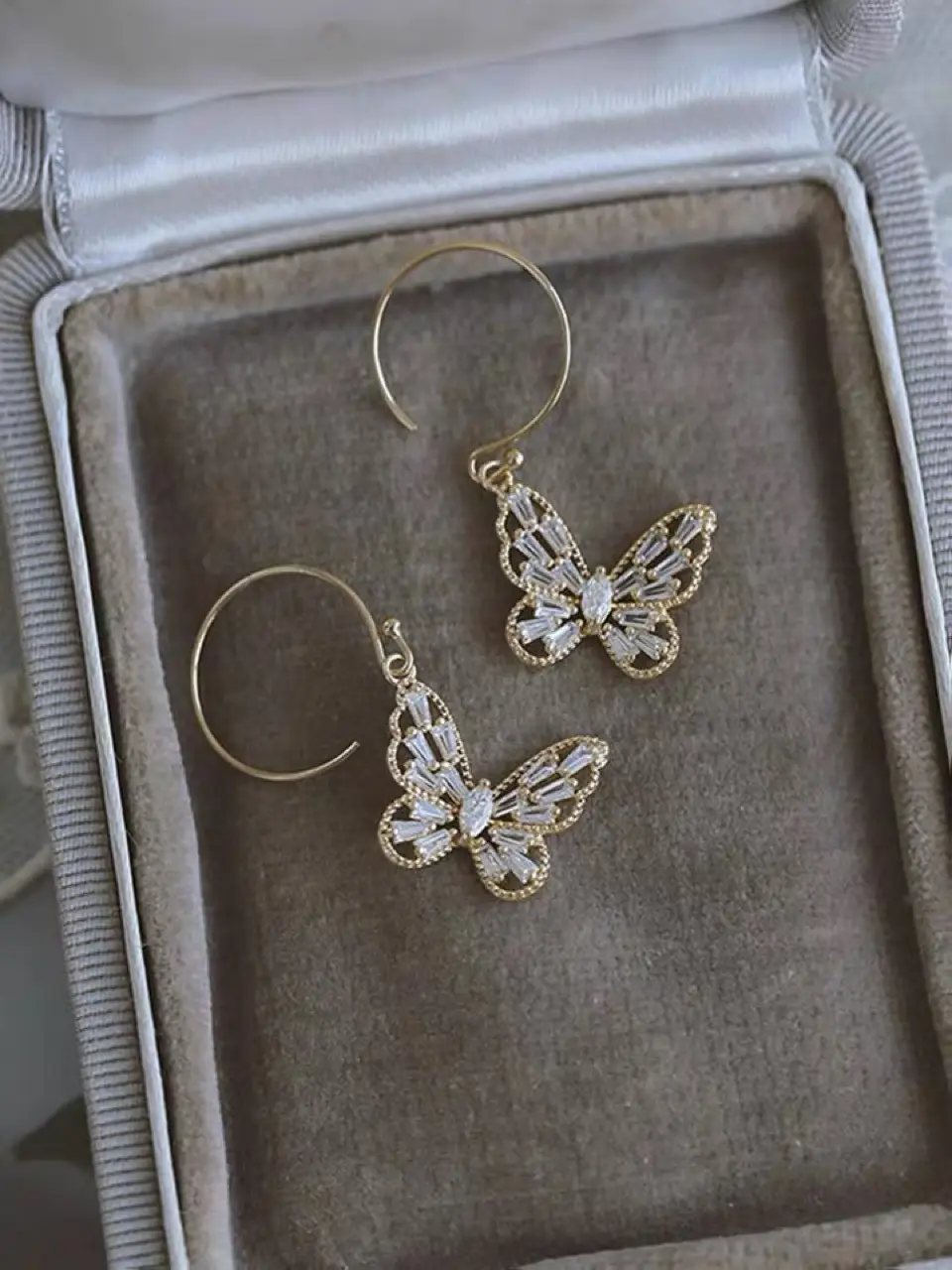 White Zircon Butterfly Earrings for Women — feature 3