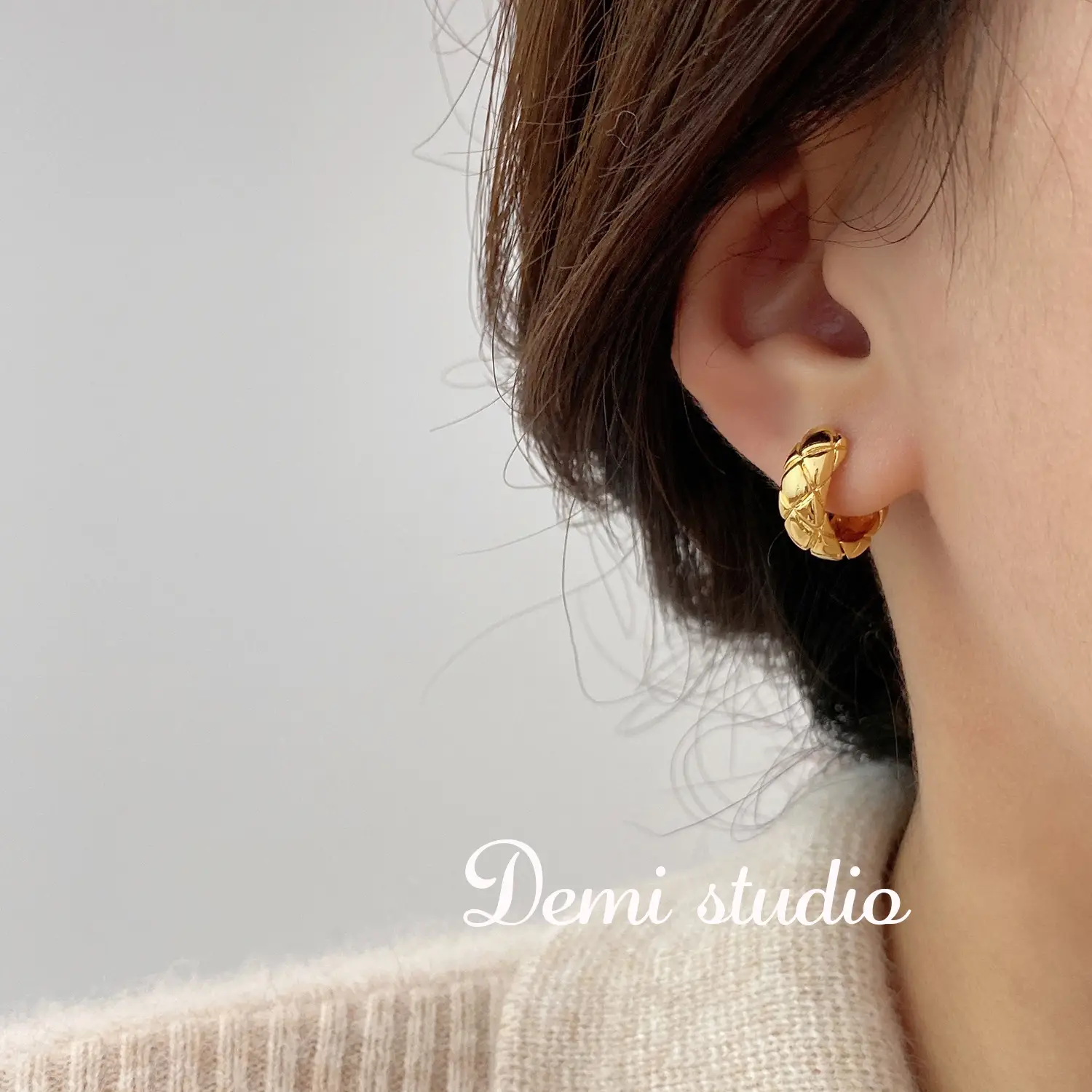 Diamond Plaid Earrings Small Gold Silver Ring — feature 6