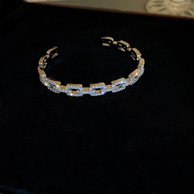 Emerald Square Diamond Bracelet Light Luxury Open Design - Image 9
