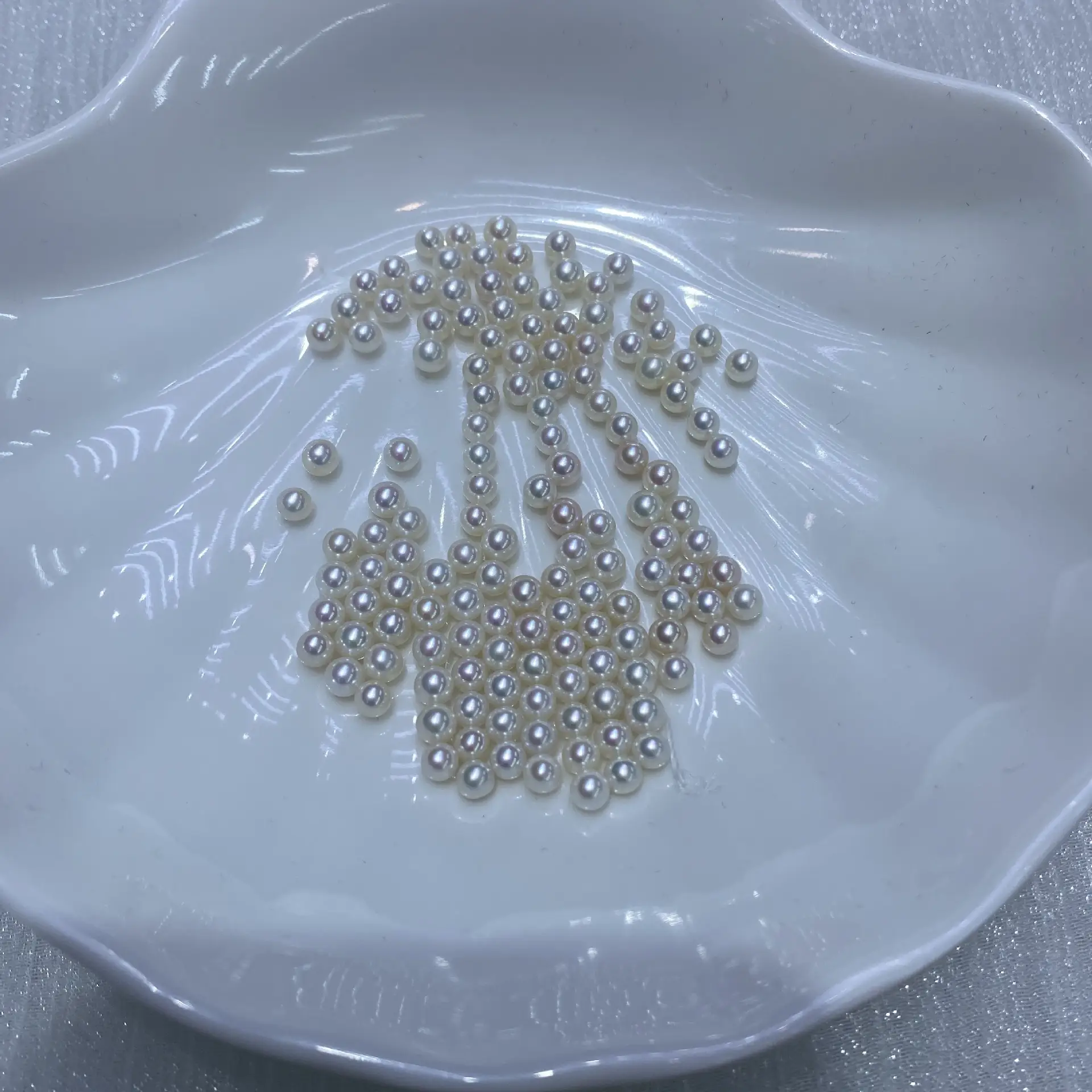 Freshwater Pearl Naked Beads 4-4.5 White Transparent
