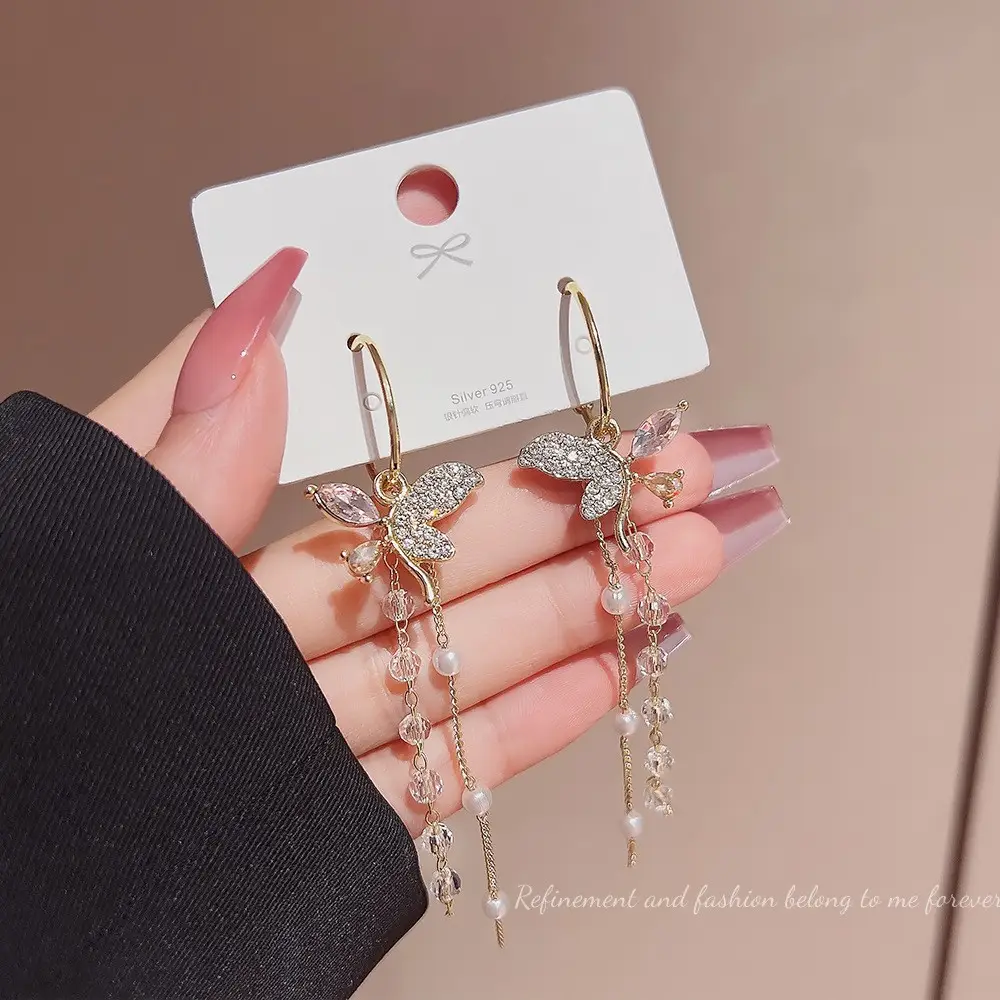 Long Tassel Earrings for Ladies Luxury Pearl Design
