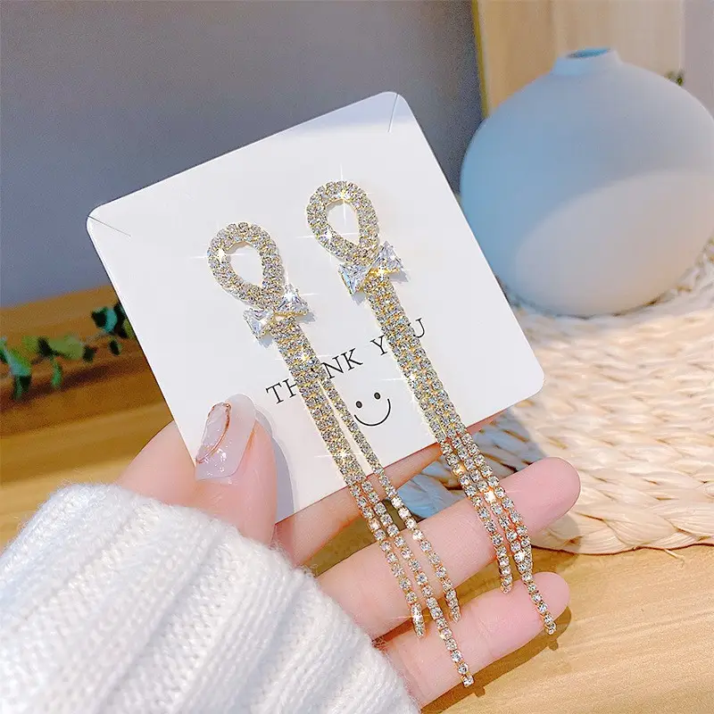 Long Tassel Earrings for Ladies Luxury Pearl Design
