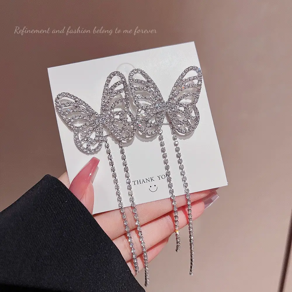 Long Tassel Earrings for Ladies Luxury Pearl Design