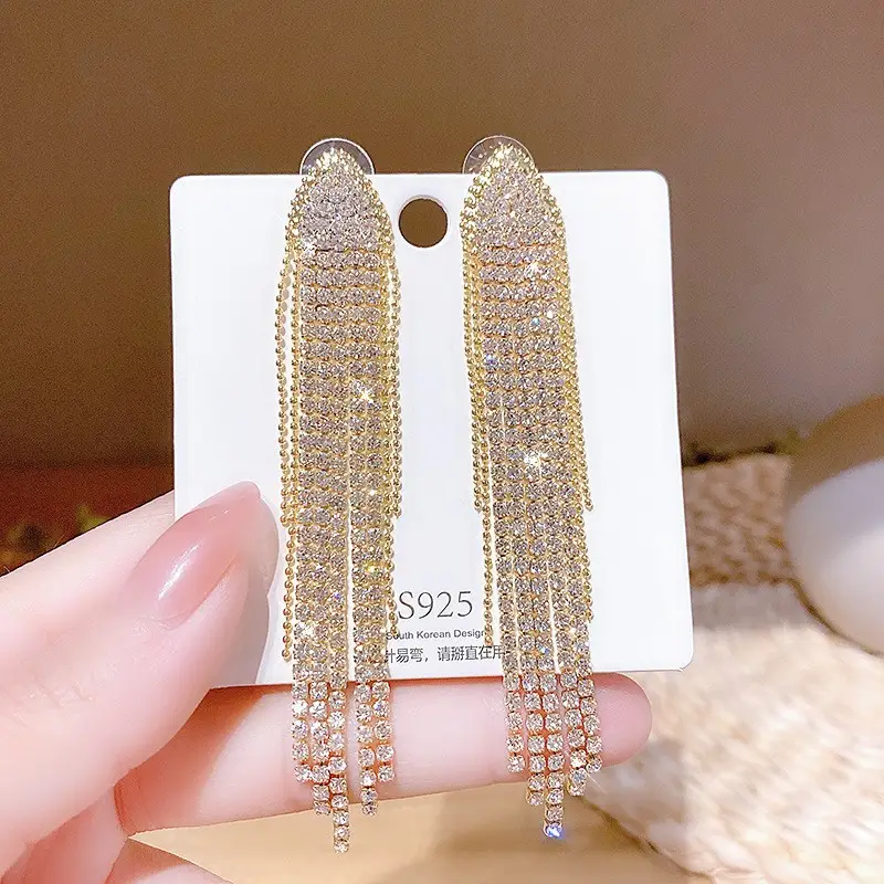 Long Tassel Earrings for Ladies Luxury Pearl Design