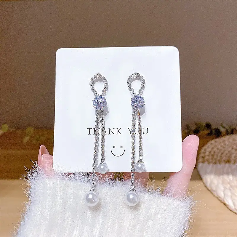 Long Tassel Earrings for Ladies Luxury Pearl Design
