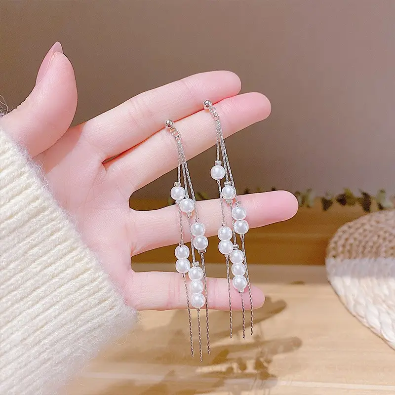 Long Tassel Earrings for Ladies Luxury Pearl Design