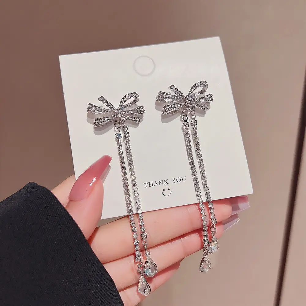 Long Tassel Earrings for Ladies Luxury Pearl Design