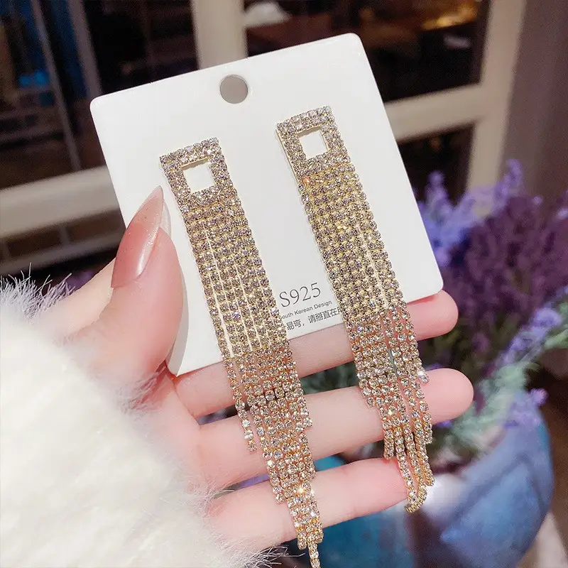 Long Tassel Earrings for Ladies Luxury Pearl Design