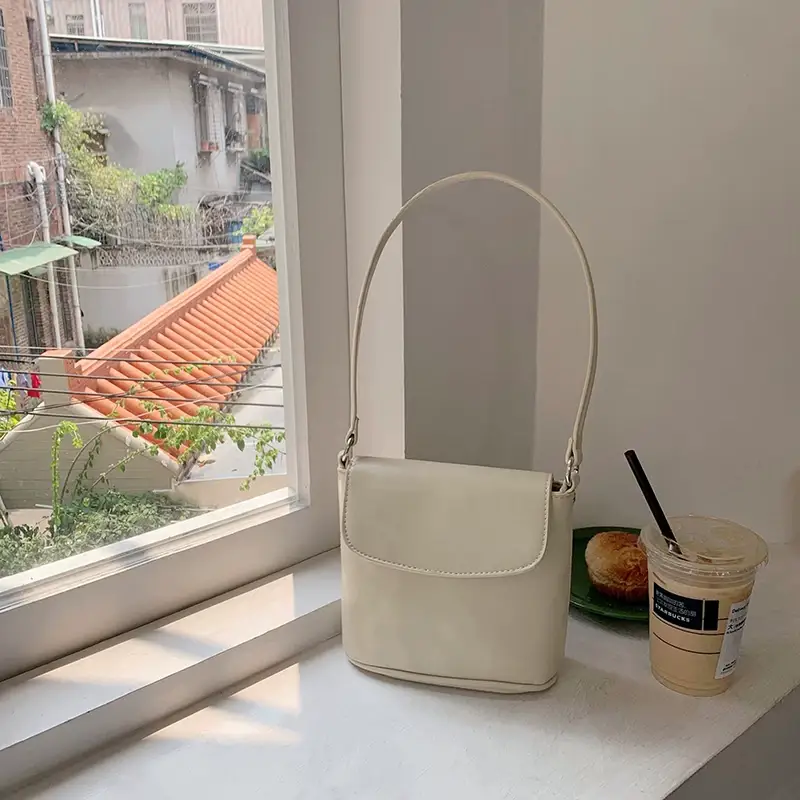 Homemade Bag for Women 2026 New Korean Style Ins Texture Versatile Niche Design Red Single Shoulder Crossbody Bucket Bag — feature 2