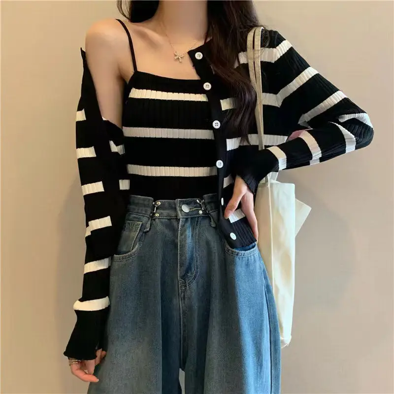 Women Striped Long Sleeve Knitted Cardigan Set Red White