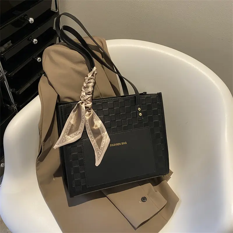 Silk Scarf Decorative Elegant Commuter Bag for Women 2022 Autumn and Winter New Style This Year's Popular Foreign Style Shoulder Tote Bag - Image 6