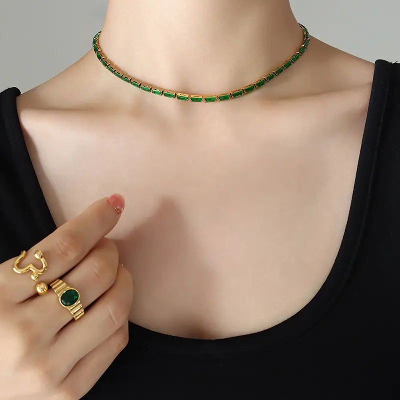 Titanium Chain Necklace Women Light Luxury Geometric Square - Image 5