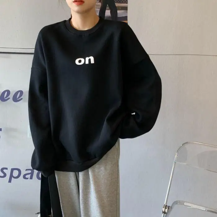 Women Velvet Sweatshirt White On Print Long Sleeve Winter - Image 6