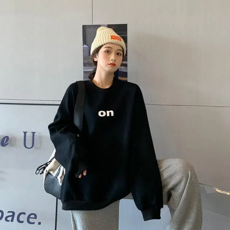 Women Velvet Sweatshirt White On Print Long Sleeve Winter — feature 9