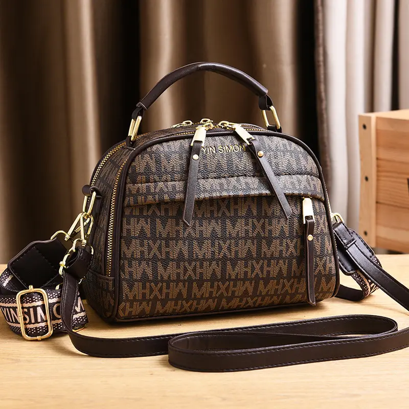 Women's Retro Printed Square Handbag 2025 New - Image 6