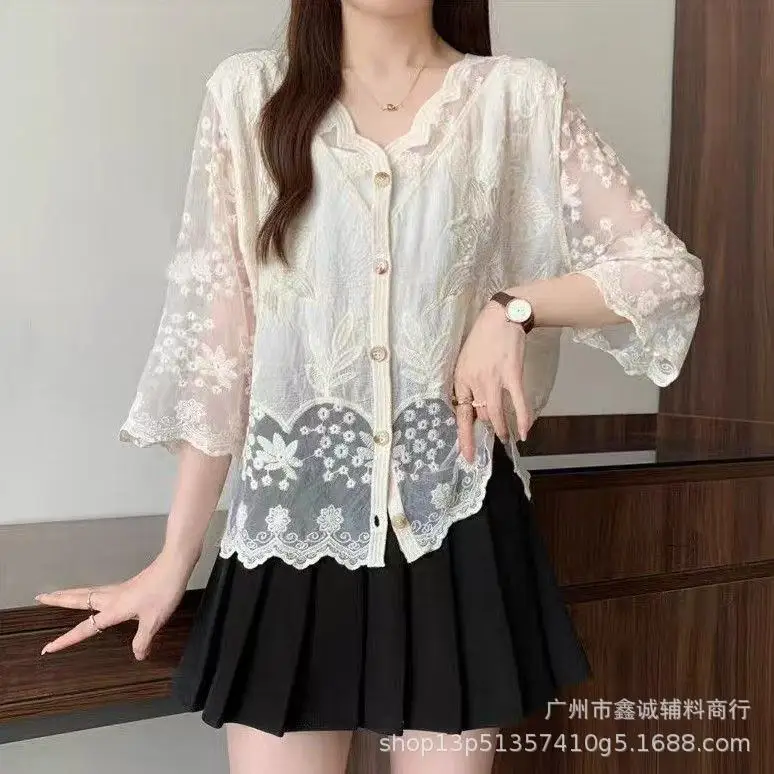 Korean Style Crochet V-Neck Shirt with Embroidered Design - Image 30