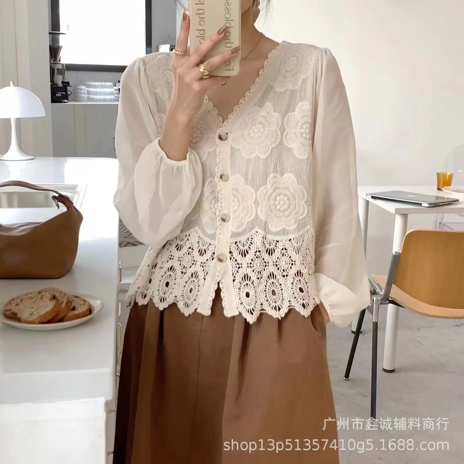 Korean Style Crochet V-Neck Shirt with Embroidered Design - Image 4