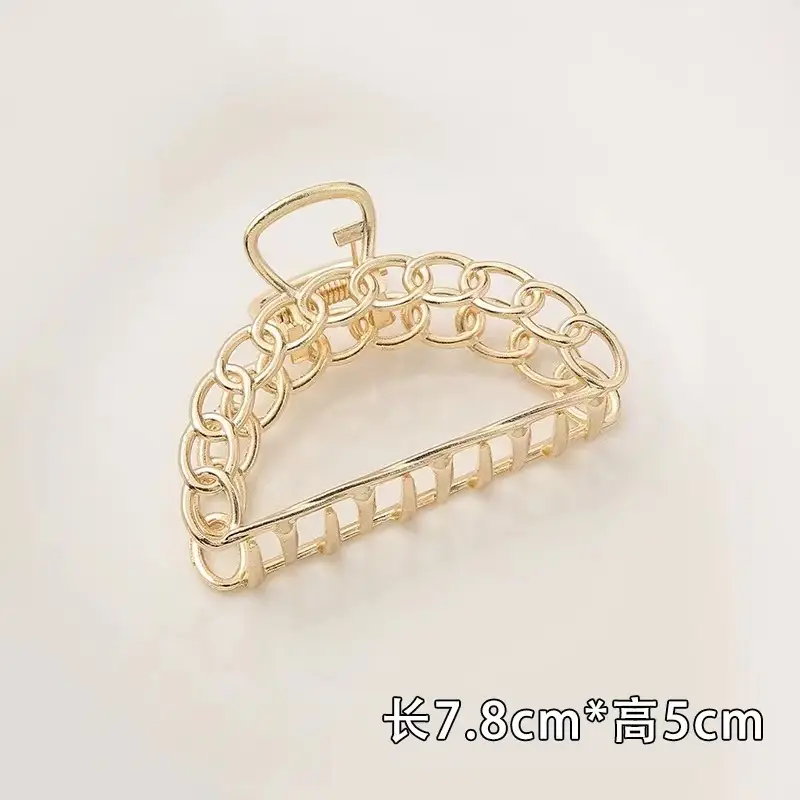 Gold Heart-Shaped Hair Clip for Women — feature 20
