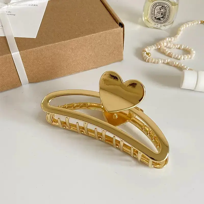 Gold Heart-Shaped Hair Clip for Women - Image 5