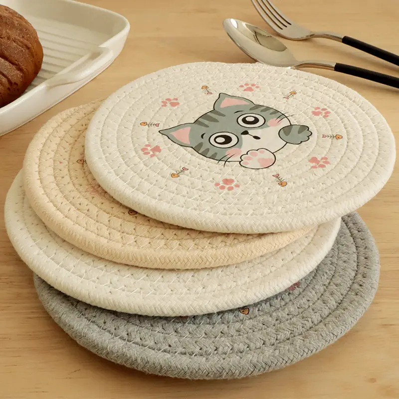 Cute Cat Printed Heat Insulation Coaster Plates for Home Use - Image 7