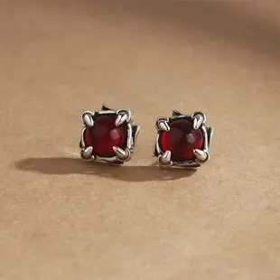 Korean Roman Numeral Earrings for Men — feature 6