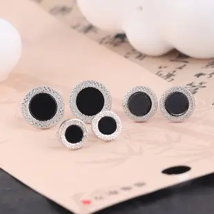 Korean Roman Numeral Earrings for Men — feature 8