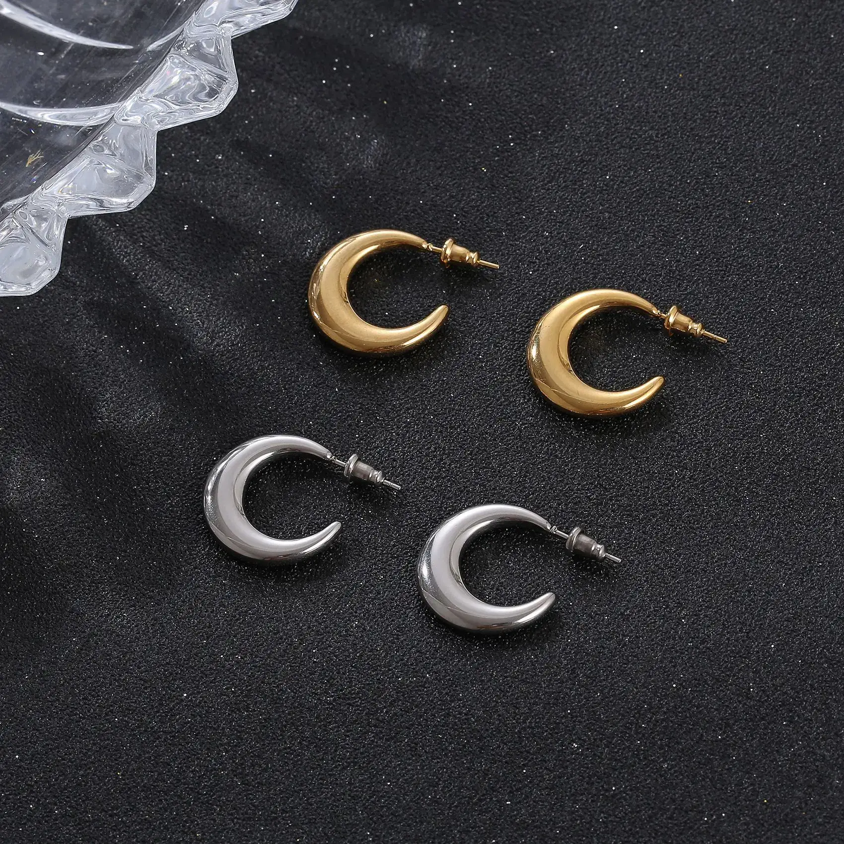 Crescent Earrings Gold Silver Stainless Steel 18K - Image 3