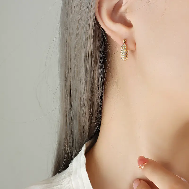 All-Match U-Shaped Full Diamond Zircon Earrings Gold Titanium - Image 6
