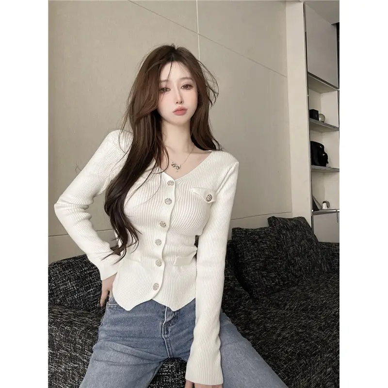 Pink Knitted V-Neck Cardigan Women's Innerwear - Image 2