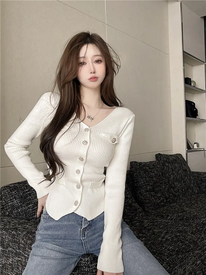 Pink Knitted V-Neck Cardigan Women's Innerwear — feature 1