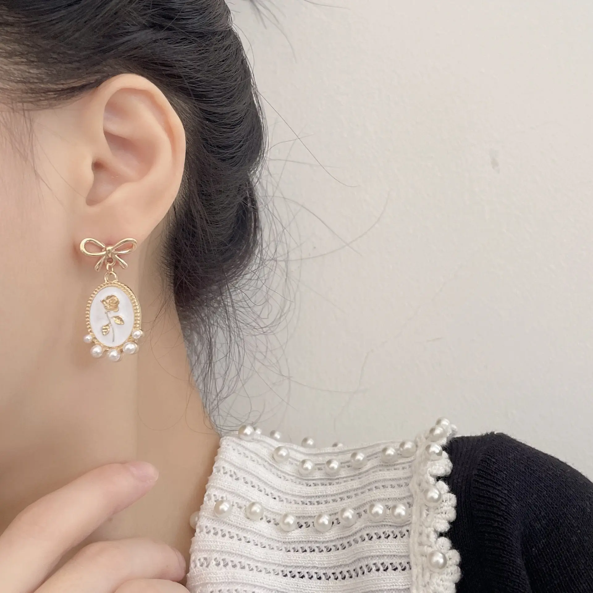 S925 Silver Pearl Bow Earrings for Women - Image 7