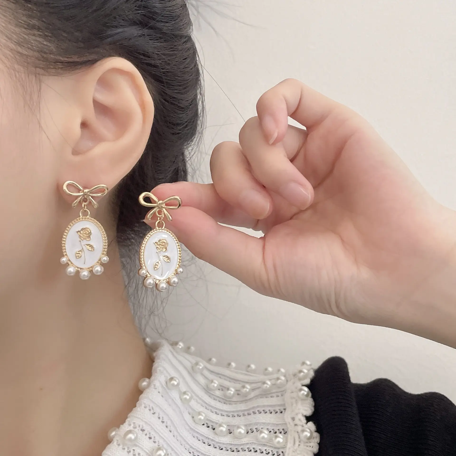 S925 Silver Pearl Bow Earrings for Women - Image 3