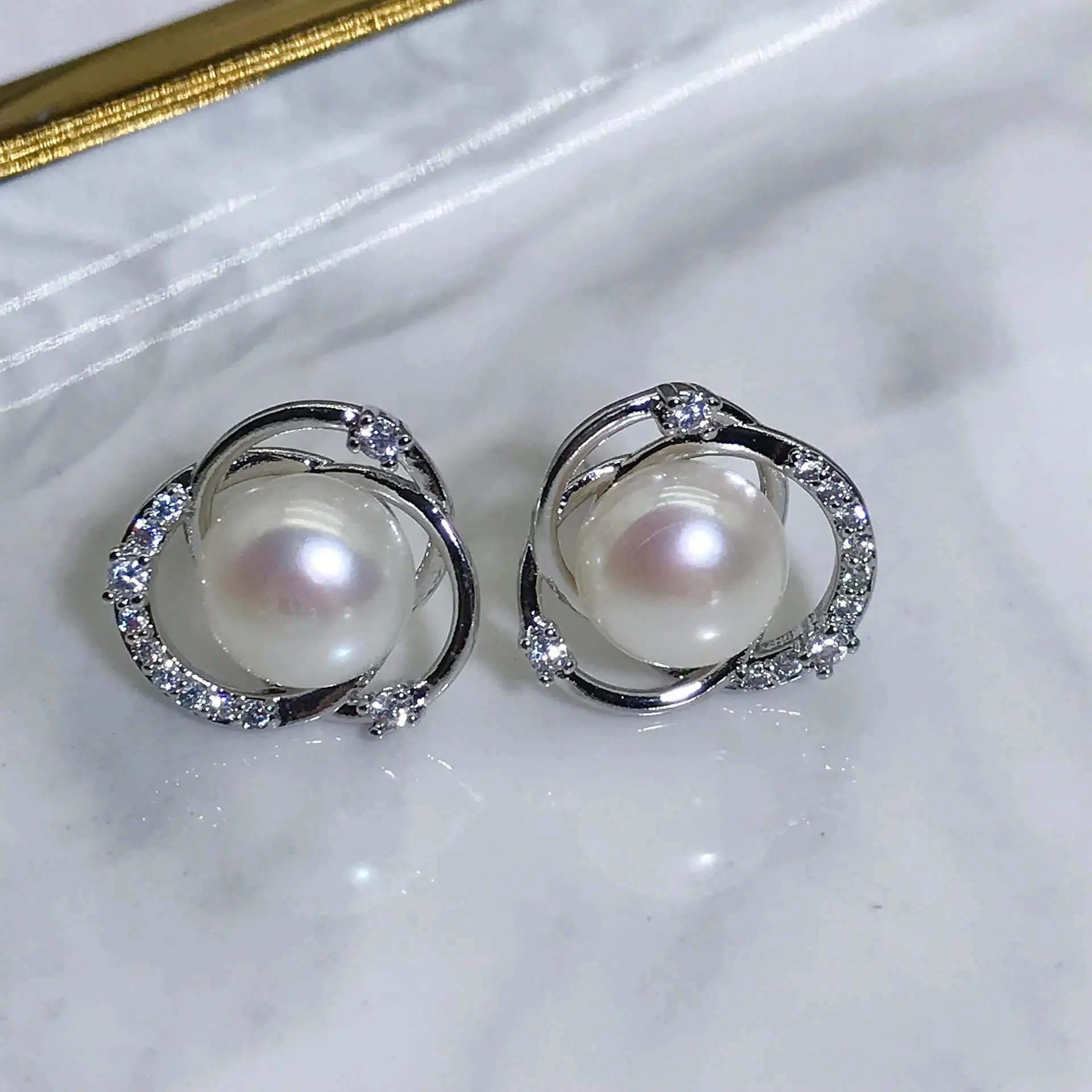 925 Silver Pearl Earrings 18K Gold Plated Vintage French Diamond Design - Image 3