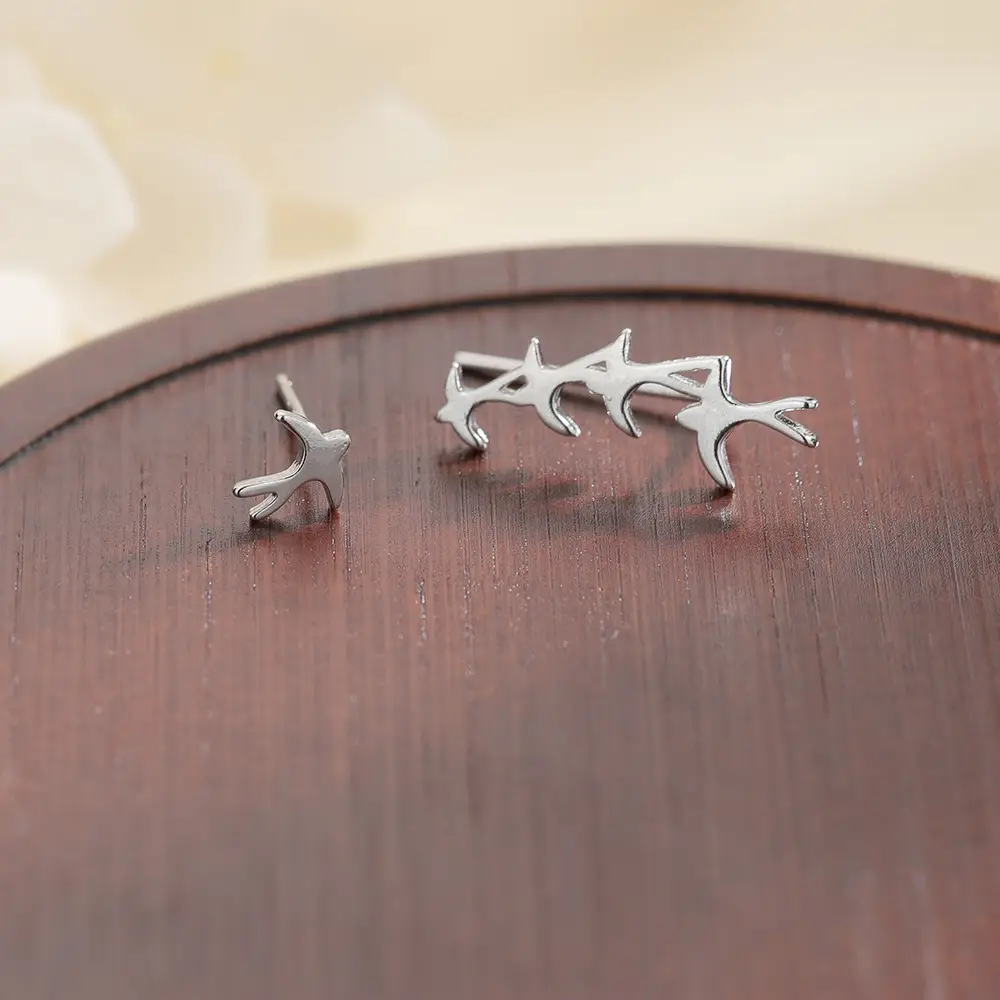 Ancient Cat Ning Korean Bird Swallow Earrings Cold Style - Image 3