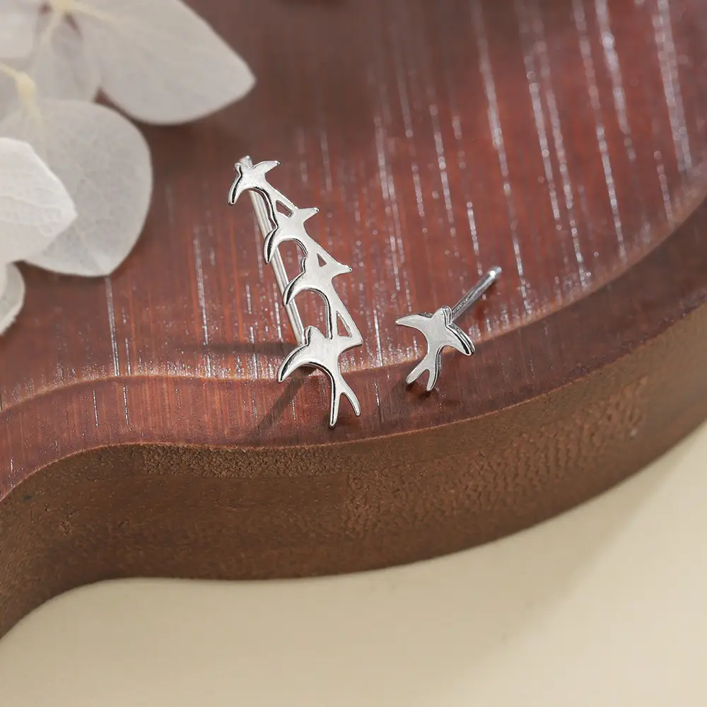 Ancient Cat Ning Korean Bird Swallow Earrings Cold Style - Image 4
