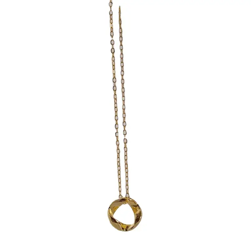 Gold Irregular Clavicle Ring Necklace for Women - Image 7