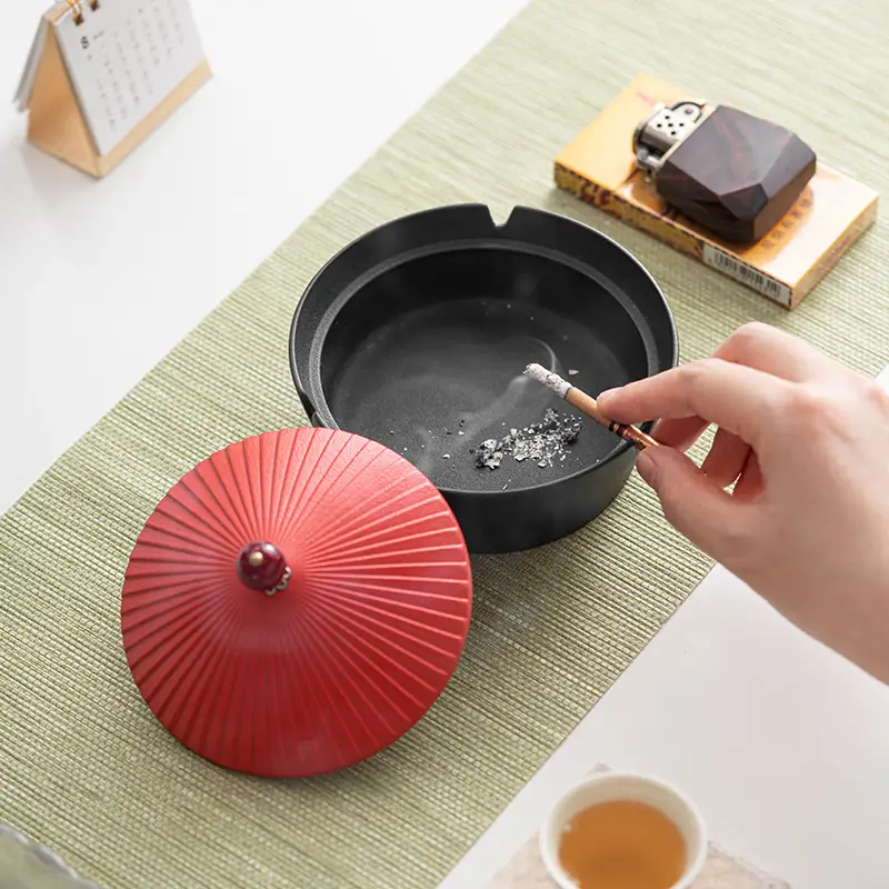 Ceramic Anti-Fly Ashtray with Red Cover - Image 5