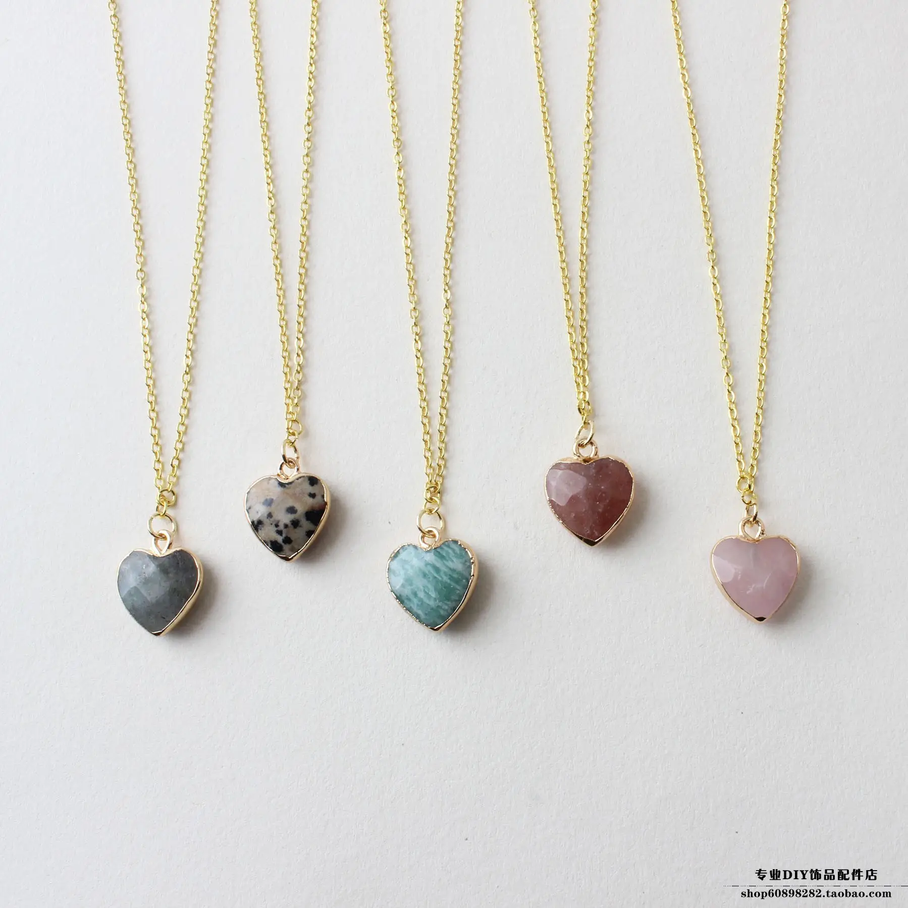 Natural Gemstone Heart Cut Face Crystal Pendant Necklace Set — feature 4