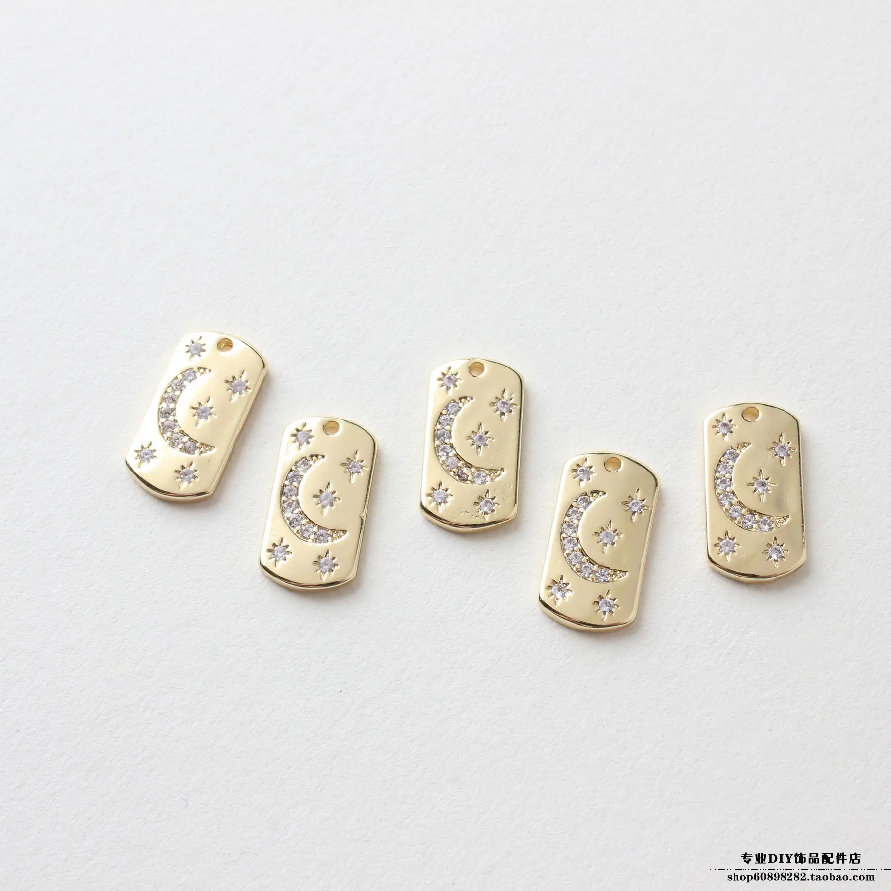 Star Series Zircon Moon Pendant Set — feature 12