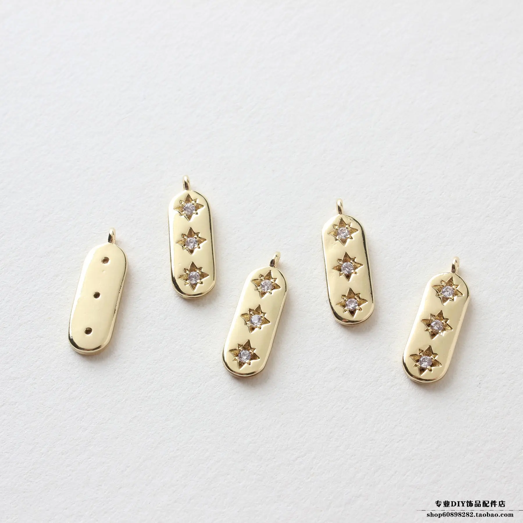 Star Series Zircon Moon Pendant Set — feature 6