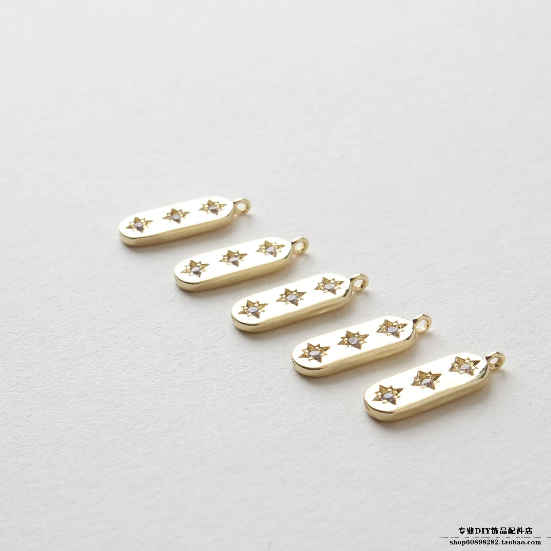Star Series Zircon Moon Pendant Set — feature 7