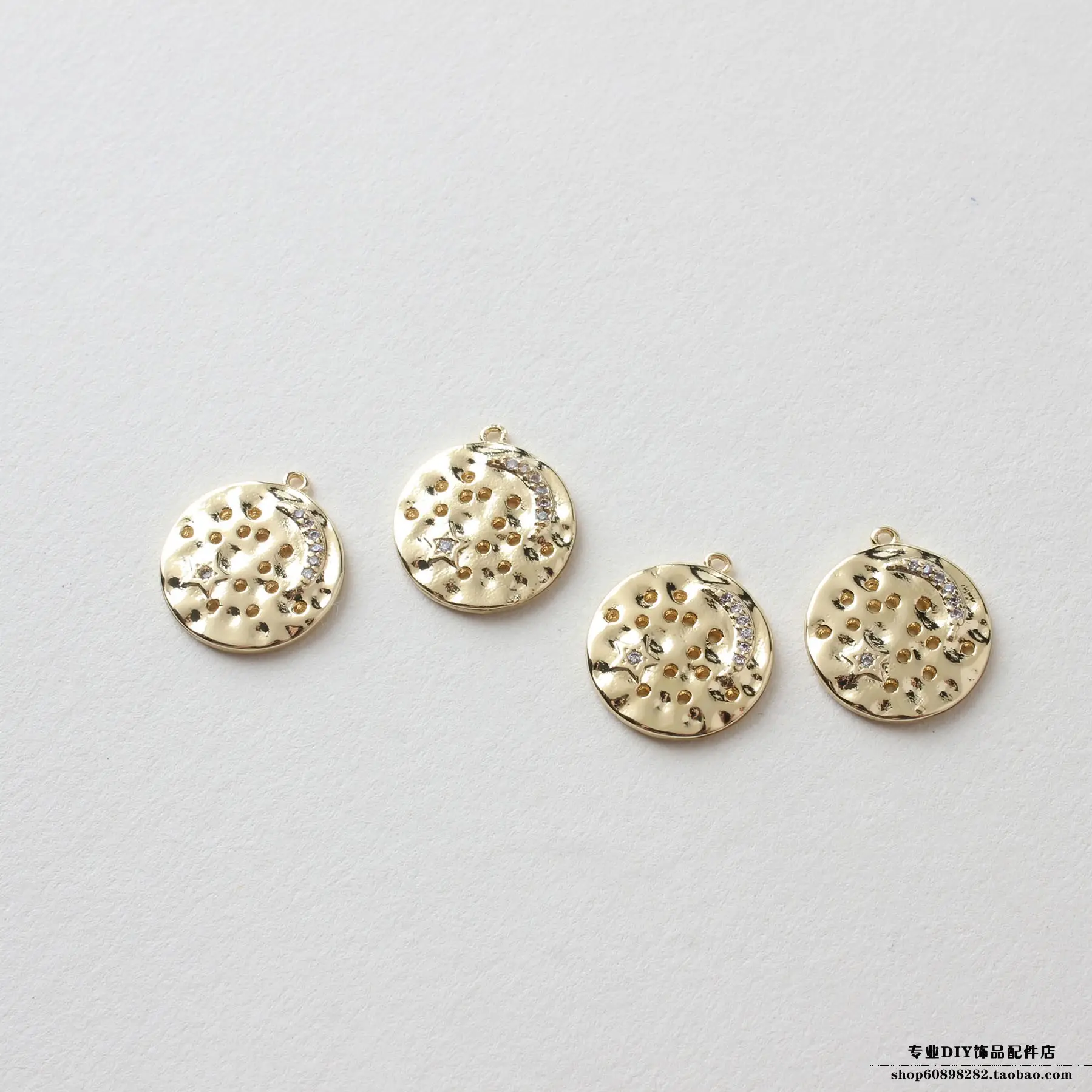 Star Series Zircon Moon Pendant Set — feature 9