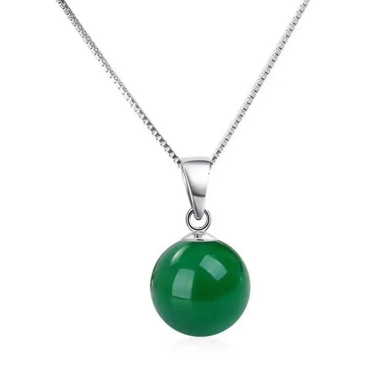 Green Agate Pendant with Silver Chain & Clasp — feature 6