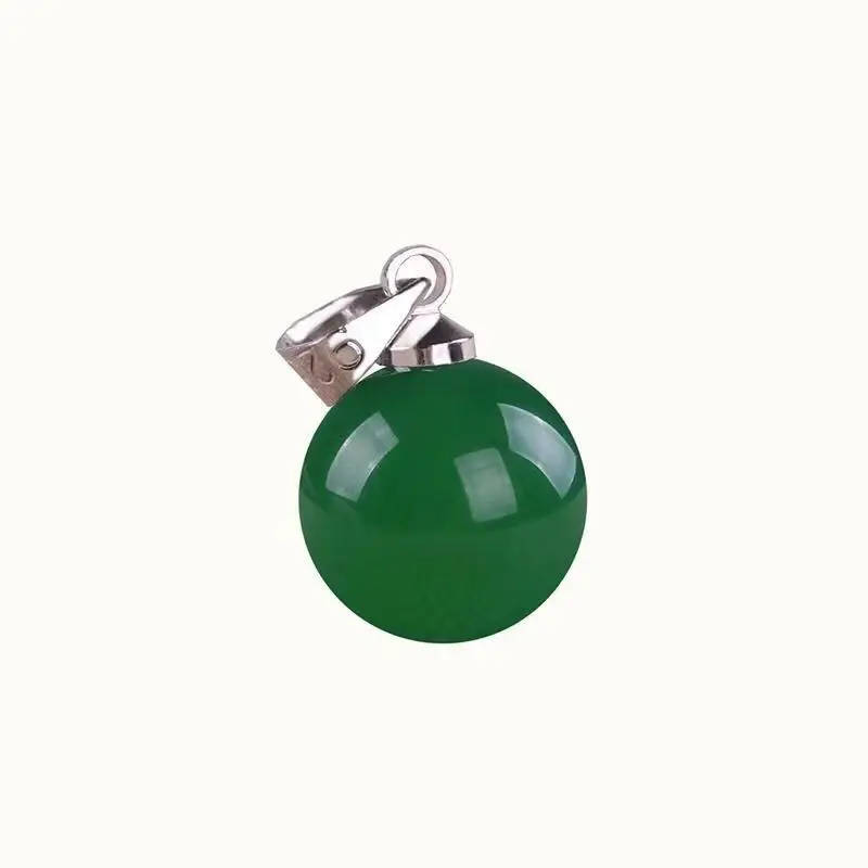 Green Agate Pendant with Silver Chain & Clasp — feature 2