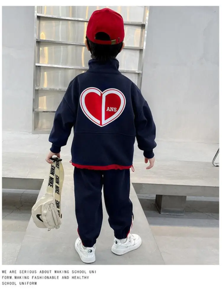 Kids 2-Piece Sweatshirt Track Suit Navy Red Heart Print — feature 11