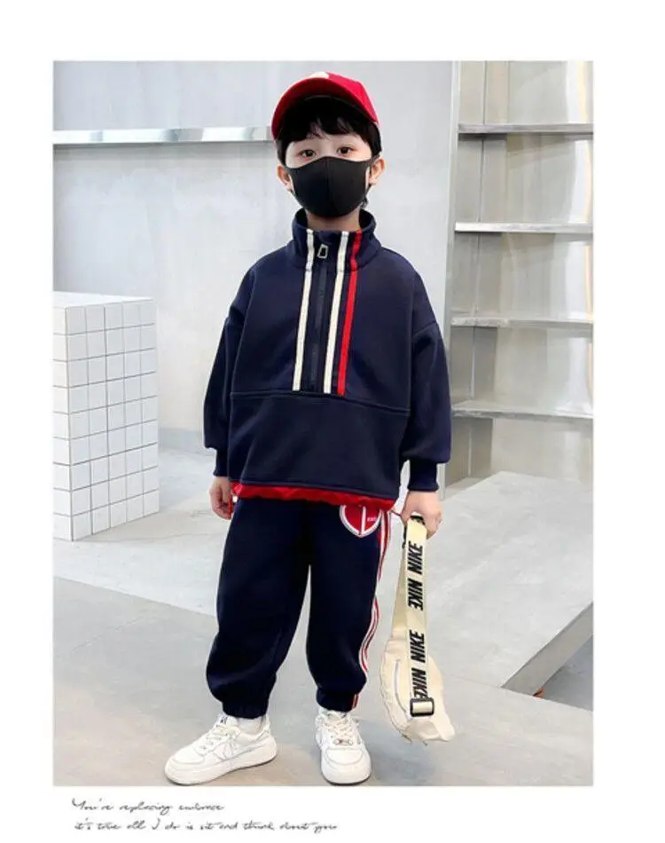Kids 2-Piece Sweatshirt Track Suit Navy Red Heart Print — feature 15