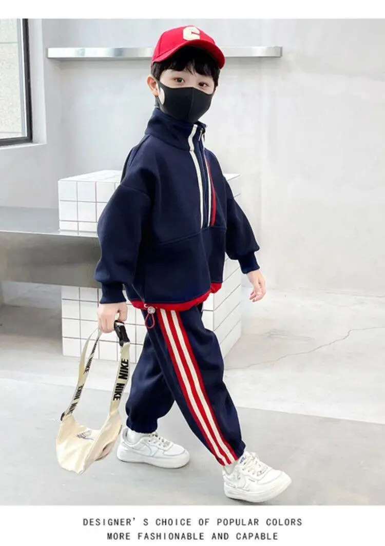 Kids 2-Piece Sweatshirt Track Suit Navy Red Heart Print — feature 8