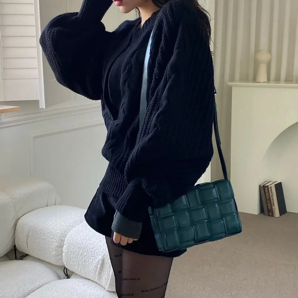 Women's Korean Chic Neck Sweater Brown Knitted 2023 — feature 16