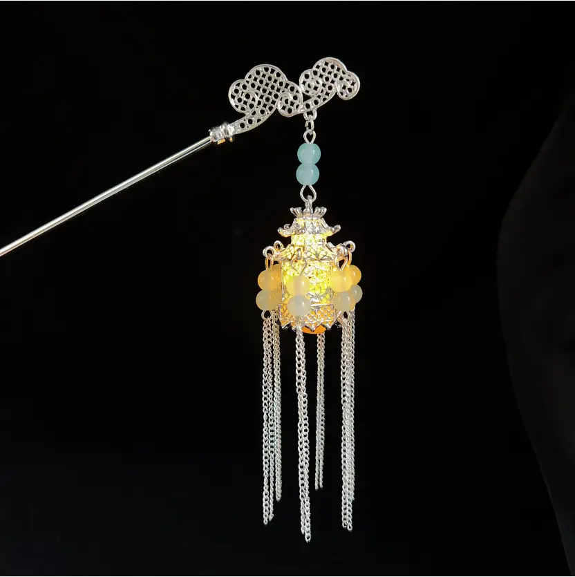 Antique Hanfu Tassel Hairpin with Blue Crystal Design - Image 90