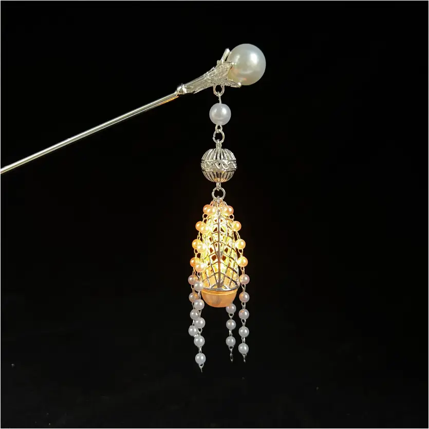 Antique Hanfu Tassel Hairpin with Blue Crystal Design - Image 93